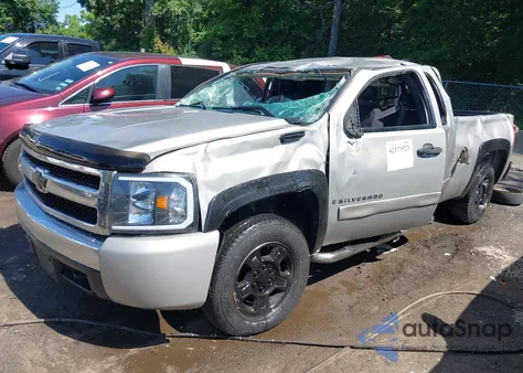 2008 Chevrolet Silverado C1500 из США, поврежденный, VIN 2GCEC190081251218